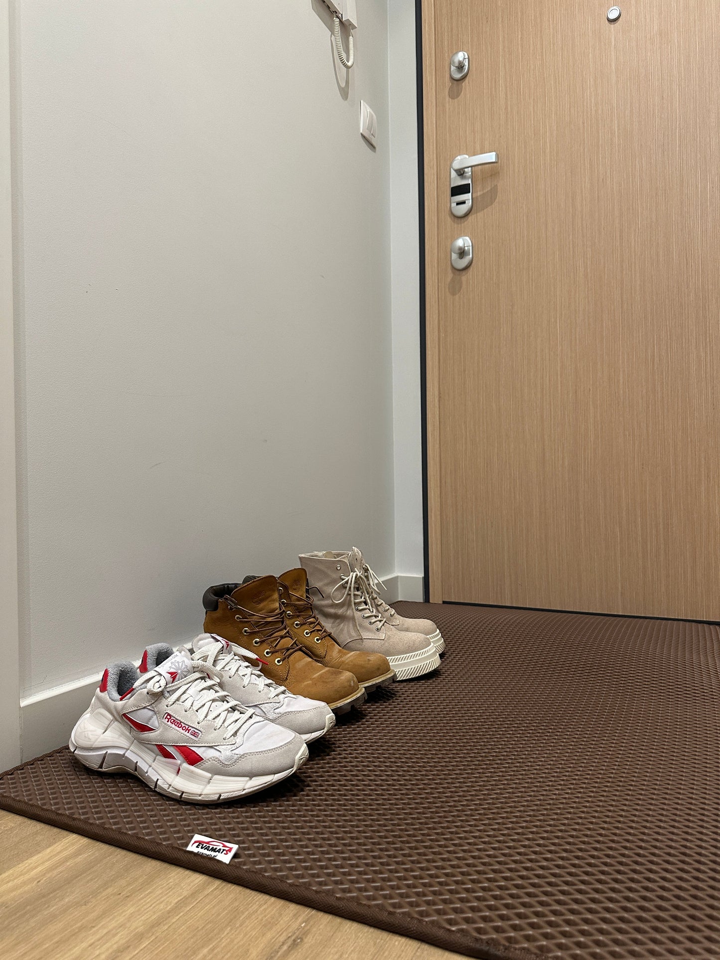 Koberec pod dveře
